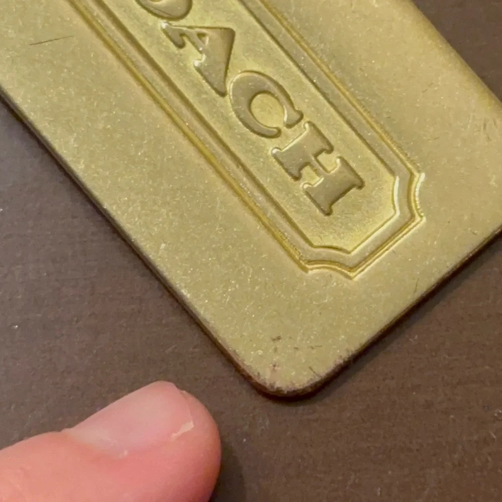 Coach Gold Metal Hangtag rare Y2K era Medium size - Picture 3 of 12
